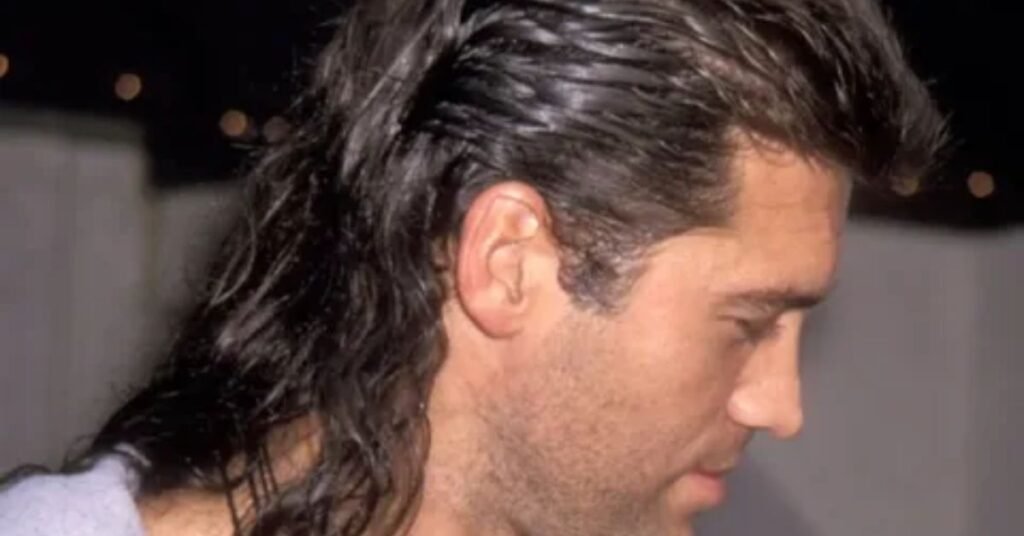 modern mullet hairstyle