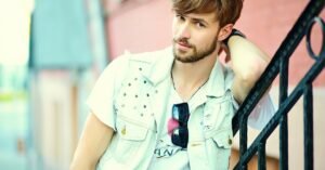 Messy Hairstyles Men