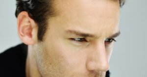 Middle Part Hairstyles Men