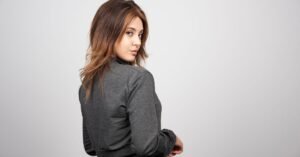 Front Long Back Short Hair